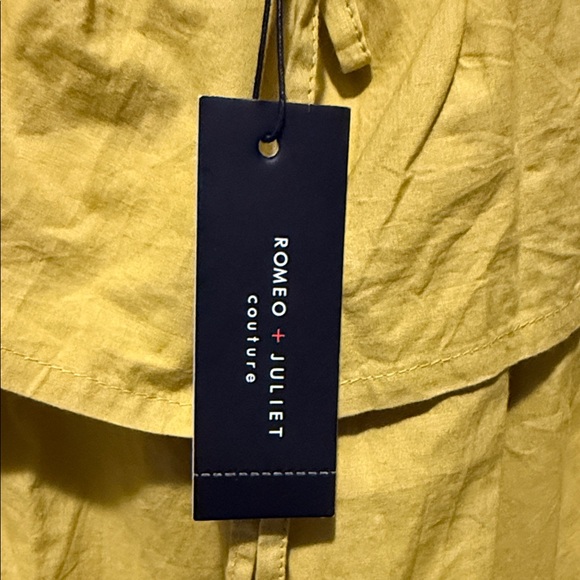 Romeo & Juliet Couture Mustard Off-Shoulder Blouse - Picture 7 of 7